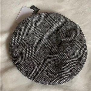 H&M Divided plaid beret
